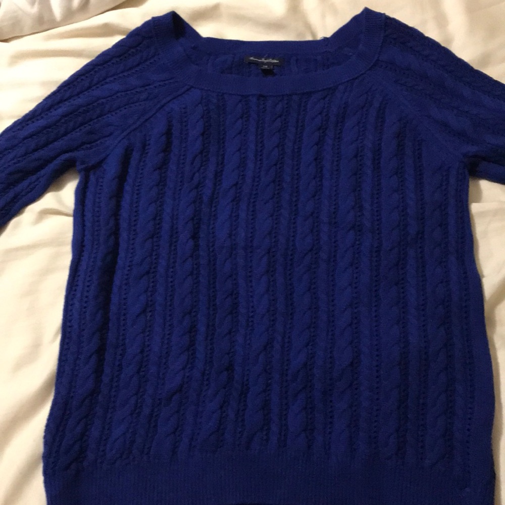 American Eagle Sweater